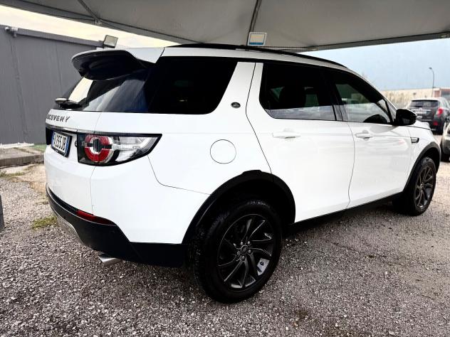 Land Rover Discovery Sport 2.2 TD4 HSE - Foto 6