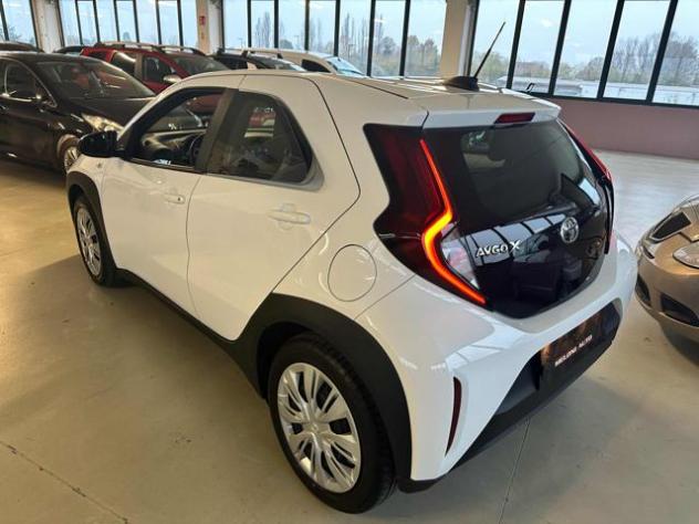 TOYOTA Aygo X 1.0 VVT-i 72 CV 5 porte Active S-CVT rif. 21677706 - Foto 5
