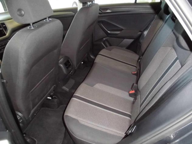 Volkswagen T-Roc 1.0 TSI Business BlueMotion Technology - Foto 8