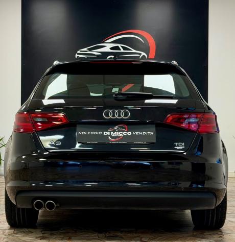 Audi A3 SPB 2.0 TDI S tronic Attraction - Foto 6