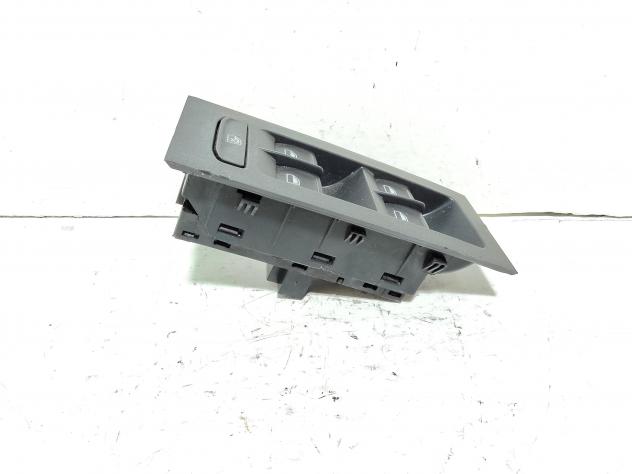 PULSANTIERA ANTERIORE SINISTRA SKODA Octavia S.Wagon 5° Serie (5E5) 5E0959857 (1620) - Foto 2