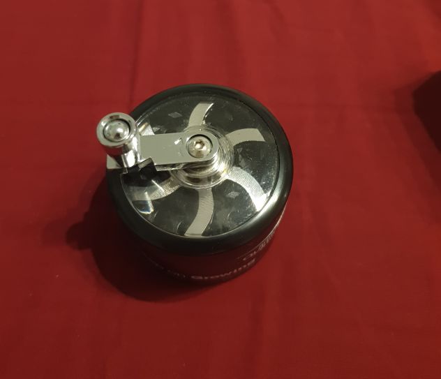 Grinder a 4 sezioni 60mm con manovella - Foto 2