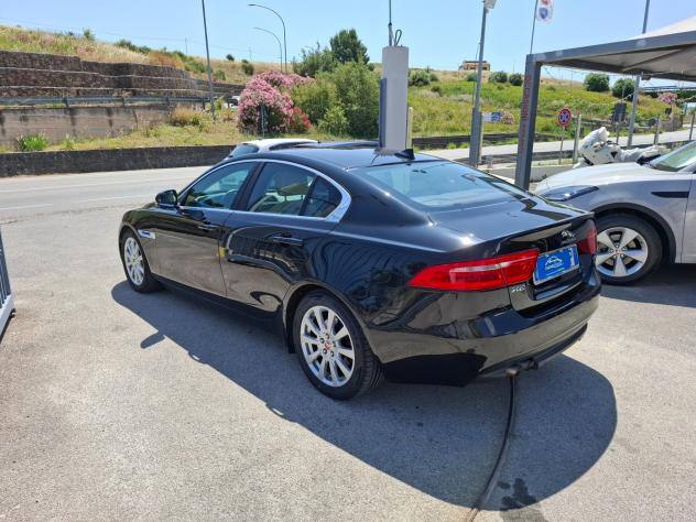 Jaguar XE 2.0 D 180 CV aut. Prestige anno 2016 - Foto 4