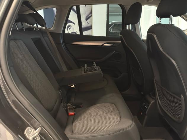 BMW X1 xDrive25e PHEV auto Cruise Fari LED Black Pack - Foto 8