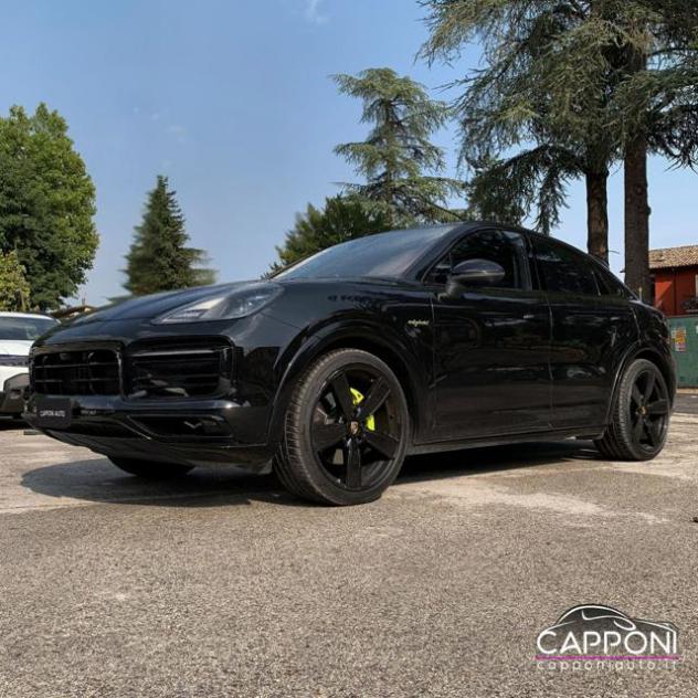 PORSCHE Cayenne Coupé 3.0 V6 E-Hybrid Platinum Edition ufficiale rif. 24112893
