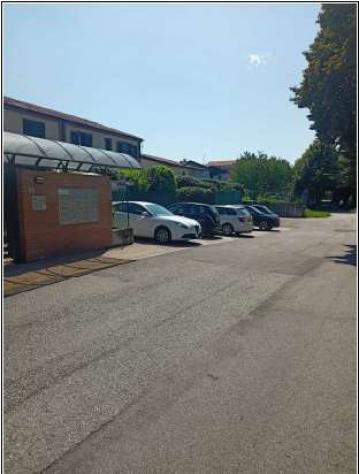 11/2023 U VA 1 - Porzione di casa in asta a Varano Borghi - Foto 3