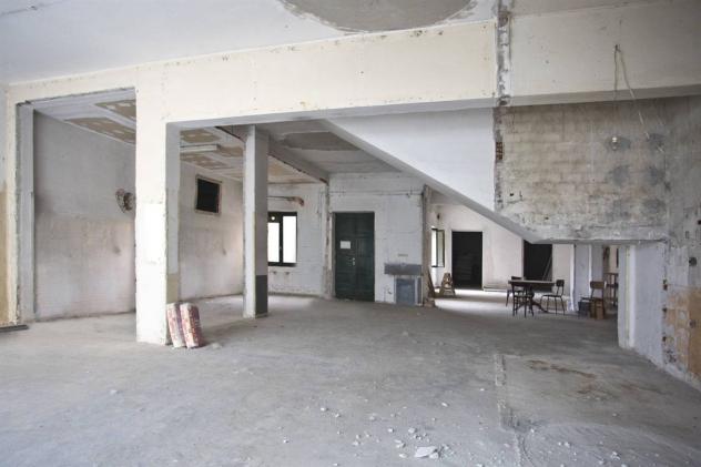 Negozio 1 locale - Rif. 37