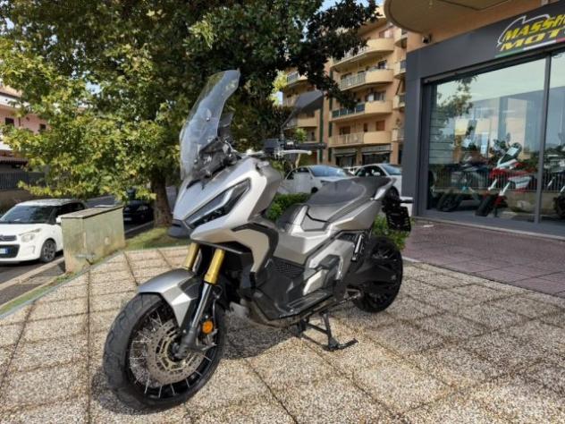HONDA X-ADV 750 TUTTO INCLUSO ANCHE PASSAGGIO! MINI RATE rif. 24199402 - Foto 4