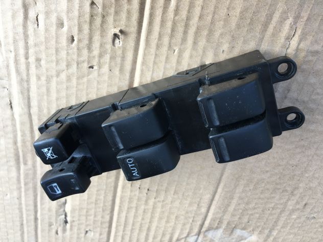 Pulsantiera Alzavetri Anteriore SINISTRA / SX Nissan X-TRAIL / XTRAIL 2004