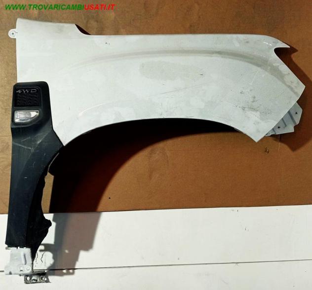 PARAFANGO ANT. DX. BIANCO 999-U1308747 Carrozzeria Lamierati esterni Fiancate Parafango ant. DACIA - DUSTER - 2024