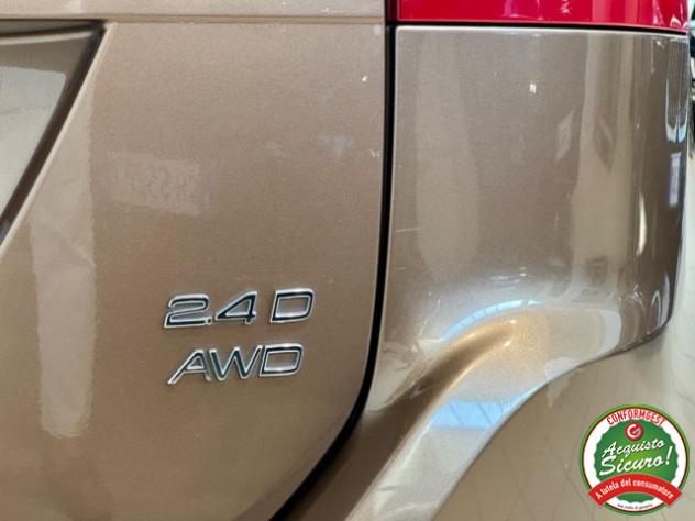 VOLVO XC60 2.4 D AWD Momentum rif. 23880032 - Foto 4
