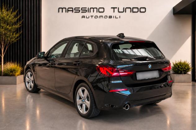 BMW Serie 1 116d 5p. Sport - Foto 2