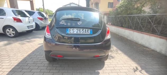 Lancia Ypsilon 1.2 69 CV 5 porte GPL Ecochic Gold - Foto 5
