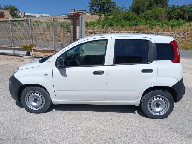 Fiat Panda 1.3 MJT S&S Pop Van 2 posti - Foto 2