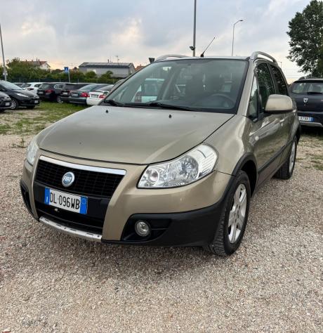 Fiat Sedici 1.6 16V 4x4 Emotion GPL - Foto 8