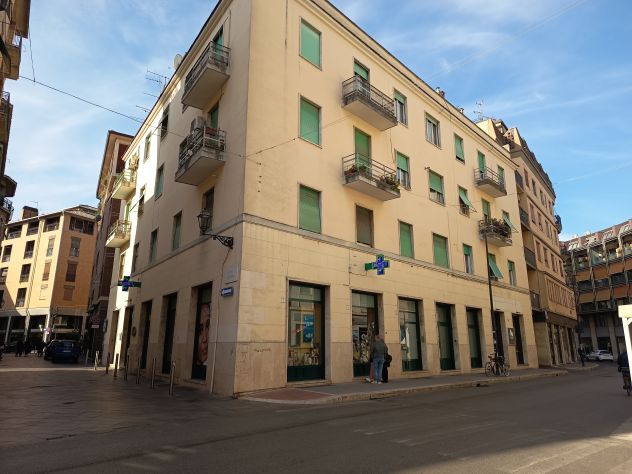 Due appartamenti attigui a Terni centro
