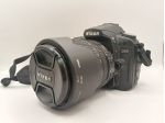 Nikon D90 con obiettivo 18-105 VR