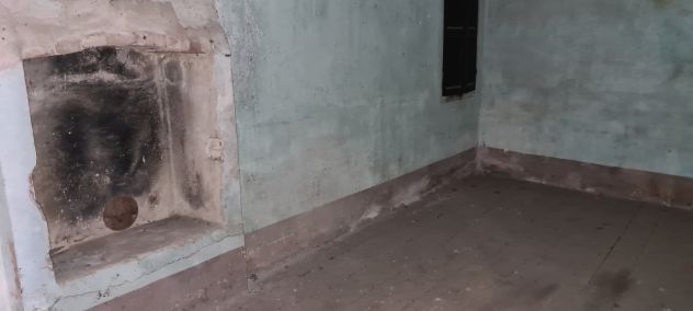 PEVERAGNO: Ampio caseggiato in centro paese - Foto 7