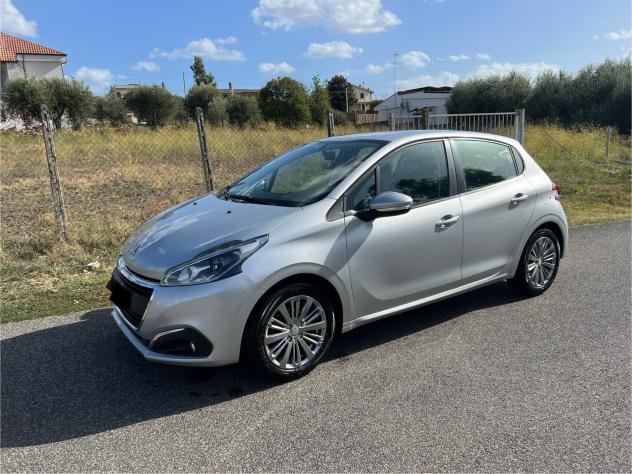 Peugeot 208 PureTech 68 5 porte Active - Foto 3