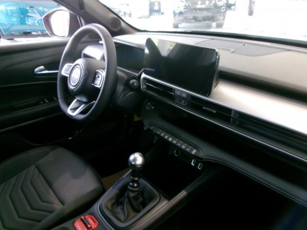 Jeep Avenger 1.2 Turbo Altitude - Foto 10