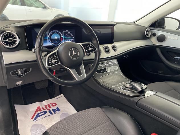 Mercedes-Benz Classe E E 220d Cabrio Sport Auto*242€ al mese* - Foto 9
