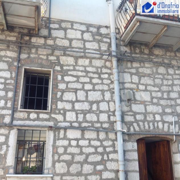 VENDESI VIA LARGHETTO SANT'ANTONIO ABATE CASETTA CON INGRESSO INDIPENDENTE RISTRUTTURATA SU DUE LIVELLI - Foto 3