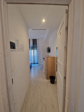 AMPIA STANZA CON BAGNO PRIVATO LARGO CIAIA BARI - Foto 4