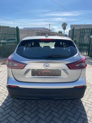 Nissan Qashqai 1.5 dCi 115 CV Business - Foto 2