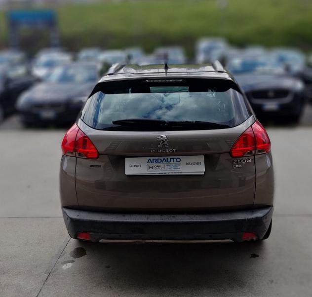 PEUGEOT 2008 1.6 E-HDI ALLURE 92 CV - Foto 8