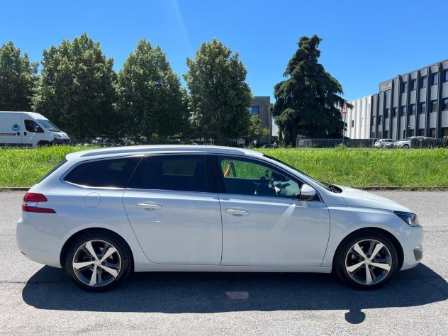 Peugeot 308 BlueHDi 120 S&S EAT6 SW Allure - Foto 3