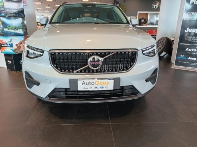 VOLVO XC40 T3 BENZINA rif. 23820214