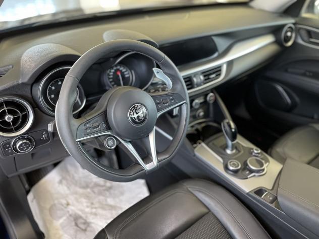 Alfa Romeo Stelvio Stelvio 2.2 t Executive Q4 210cv auto - Foto 10