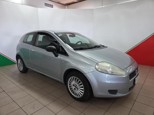FIAT Grande Punto Grande Punto 3p 1.2 Dynamic 65cv - Foto 2