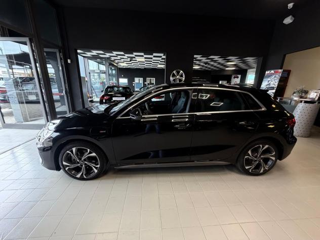 AUDI A3 4ª serie A3 SPB TFSI e 150 kW S tronic S line edition - Foto 3