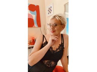 Massaggi - benessere Savona - _____ MASSAGGIO DI VERO PIACERE ______ Tel:3454222502