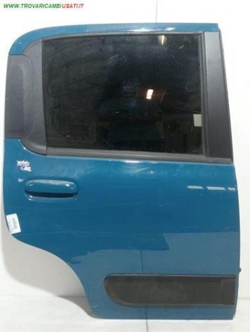 PORTA POST. DX BLU TURCHESE CON AL MAN. / SE 999-U1561081 Carrozzeria  Lamierati esterni  Porte  Porta post. dx. FIAT - NEW PANDA - 2012  2024