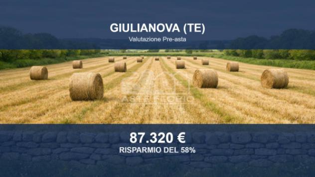 Immobile in asta di 6970 m² in vendita a Giulianova