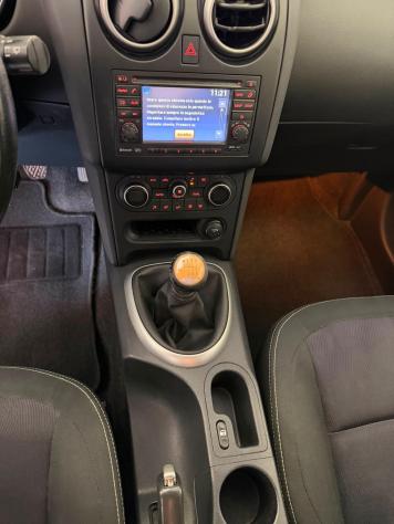 Nissan Qashqai 1.6 dCi DPF Tekna - Foto 10