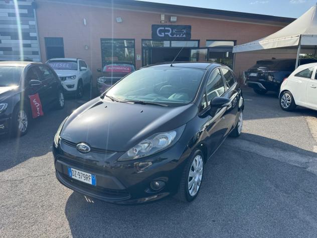 Ford Fiesta 1.4 BENZ 97CV AUTOMATICA 5P 2010 - Foto 2