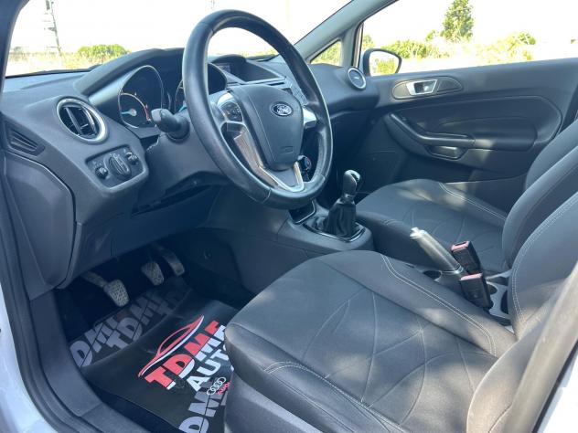 Ford Fiesta 1.5 tdci 75 cv ok neopatentati - Foto 8