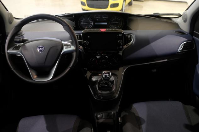 Lancia Ypsilon 1.0 FireFly 5 porte S&S Hybrid - Foto 10