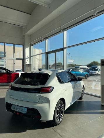Peugeot 208 1.2 turbo 100 Stop&Start 5 porte Allure - Foto 5
