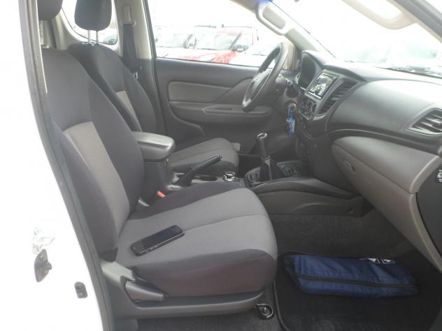 Mitsubishi L200 pick-up 4x4 - Foto 7