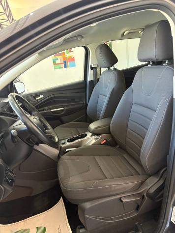 Ford Kuga 2.0 TDCI 120 CV S&S 2WD Titanium - Foto 10