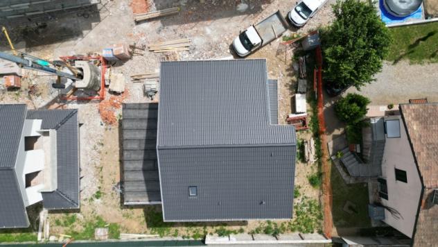 NUOVA COSTRUZIONE – VILLA SINGOLA con AMPIA AUTORIMESSA - Foto 10
