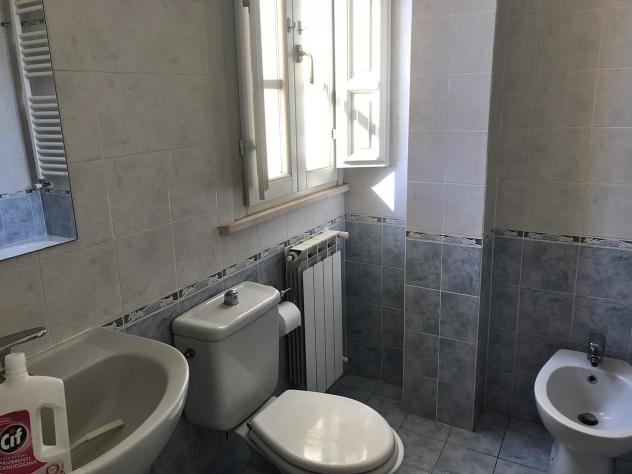 APPARTAMENTO INDIPENDENTE di 4 vani e di 118 mq (MASSAROSA) rif. 621 - Foto 4