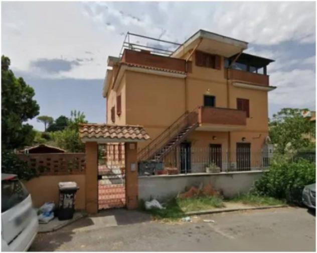 Immobile in asta di 99 m² in vendita a Roma - Foto 2