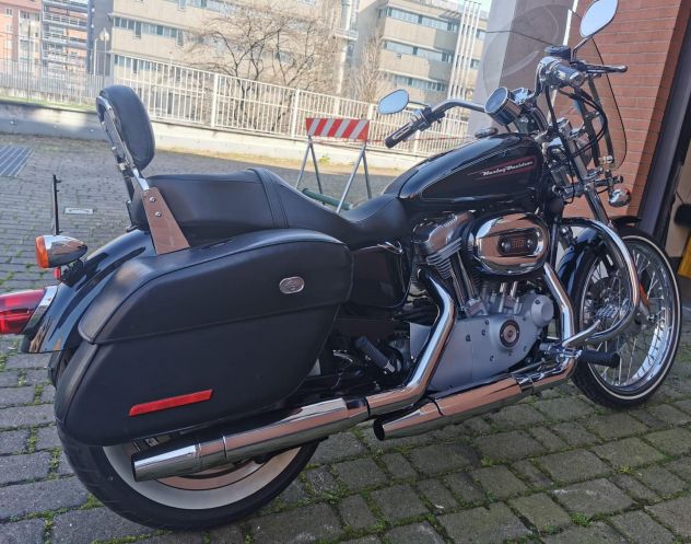 Harley Davidson Sportster Custom 883 - Foto 5