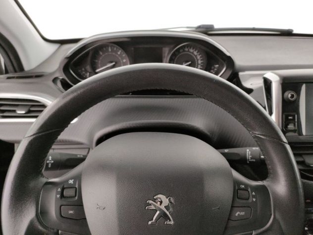PEUGEOT 208 1.5HDI 100cv SIGNATURE Euro 6d - Foto 5