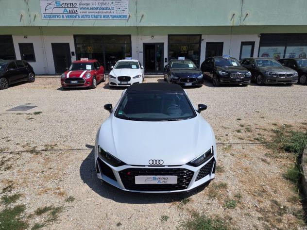 AUDI R8 V10 SPYDER QUATTRO PERFORMANCE - Foto 2